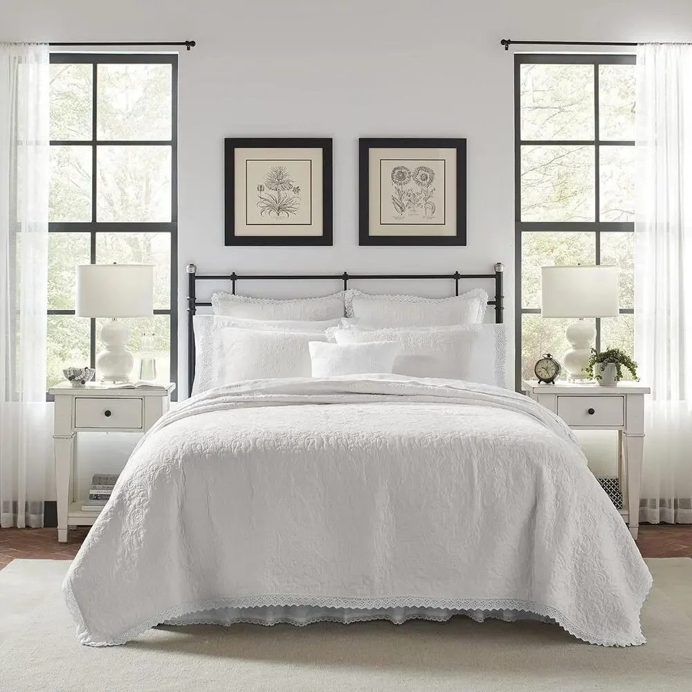 Laura Ashley Herriott Crochet White King Quilt Set — 3 Piece New